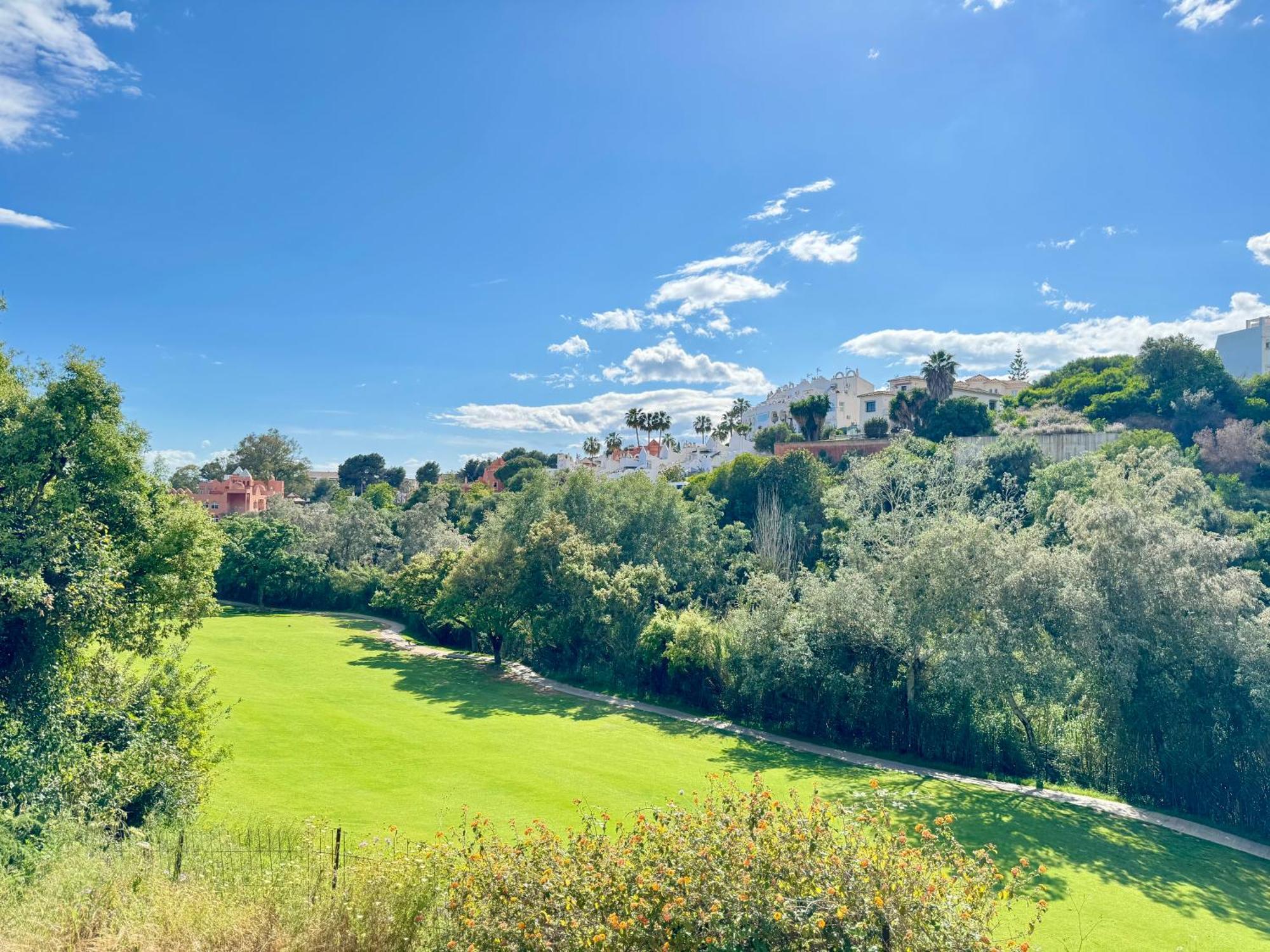 Holiday home Casa De La Alegria, 3-bedroom House Near Cabopino Beach, *